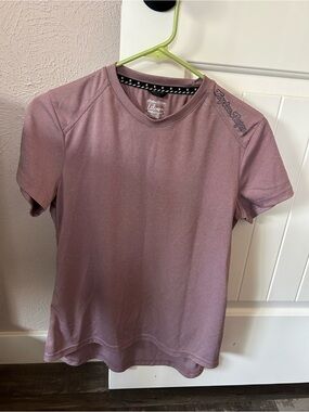Lilah Performance Short Sleeve Tee - Dusty Mauve